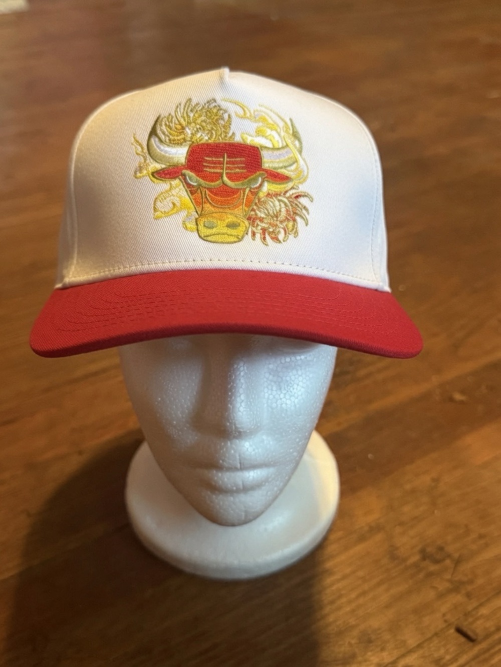 Chicago Bulls BMO Artist Hat Series Kayla Mahaffey White Red NBA Snapback Hat